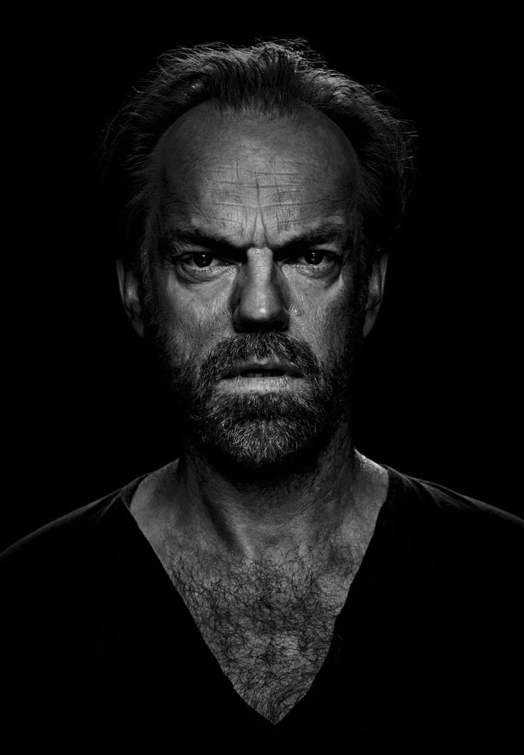 Hugo Weaving