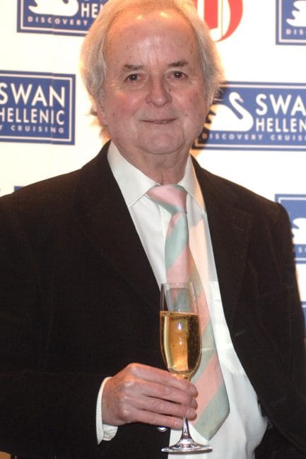 Rodney Bewes