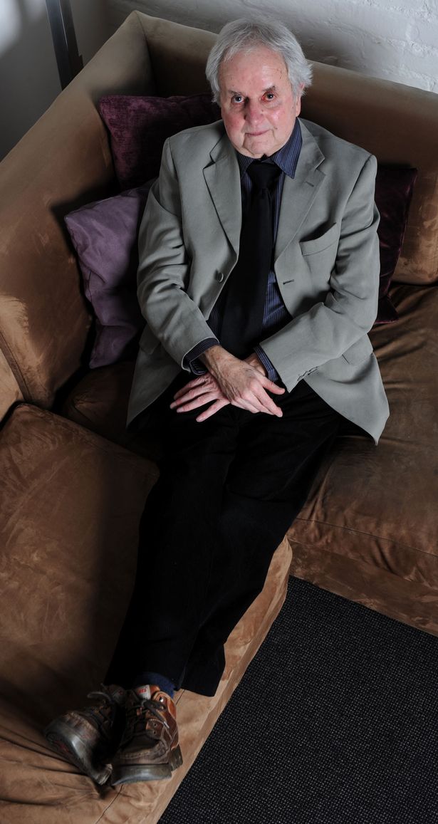 Rodney Bewes