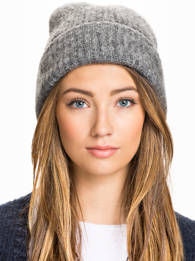 Lorena RAE