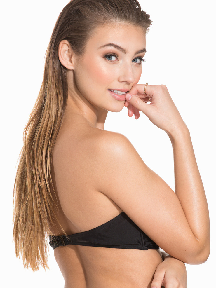 Picture of Lorena RAE