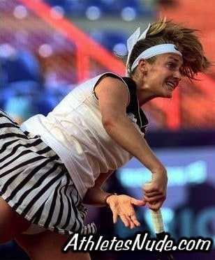 Mary Pierce
