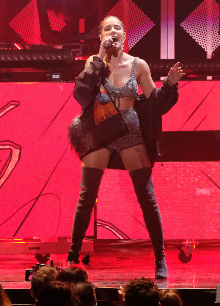 Halsey Halsey