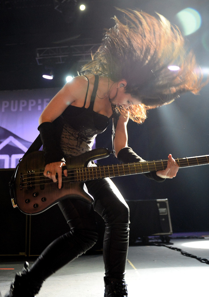Emma Anzai