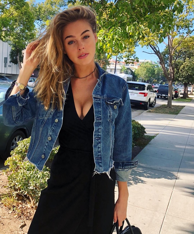 Elizabeth Turner. Elizabeth Turner.
