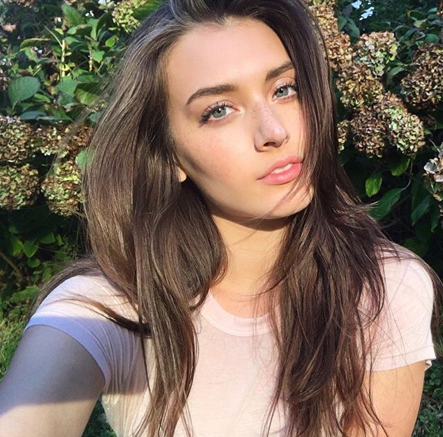 Jessica Clements Jessica Clements