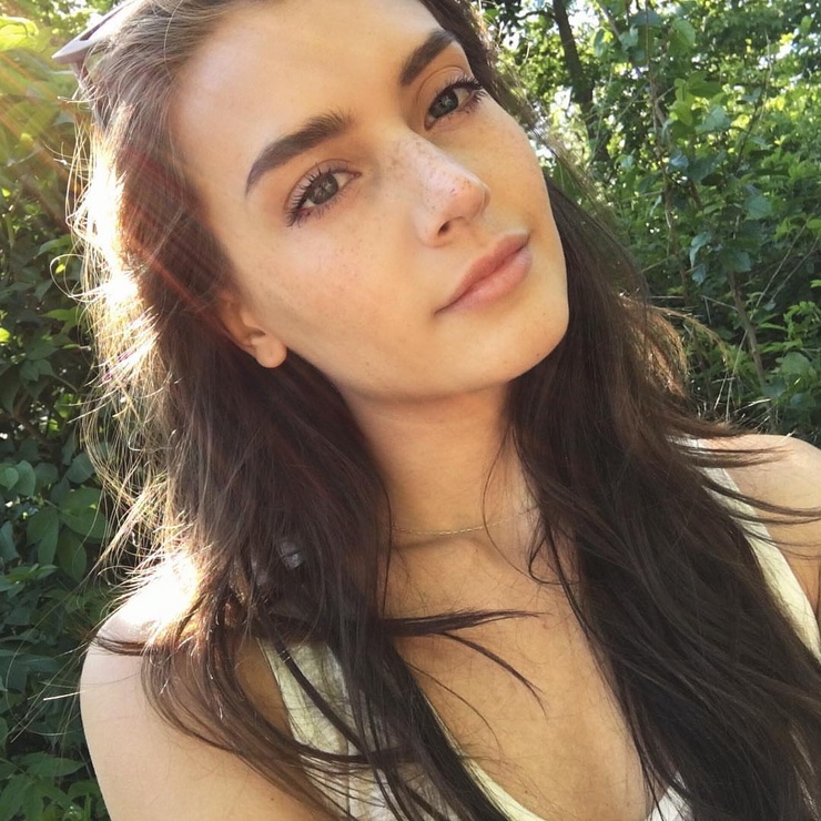 Jessica Clements