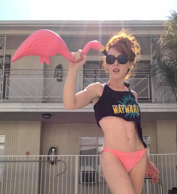 Ruth Connell Ruth Connell