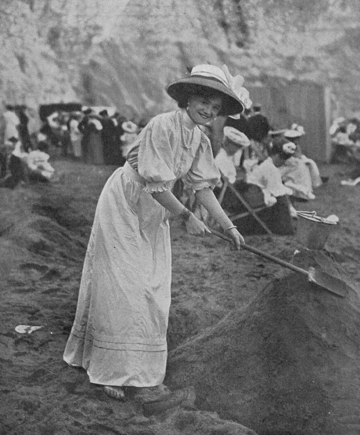 Gertie Millar