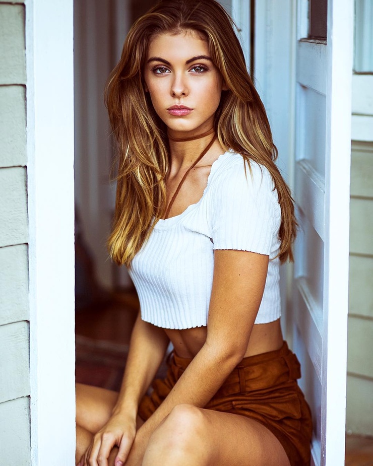 Carmella Rose Carmella Rose