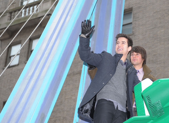 Logan Henderson