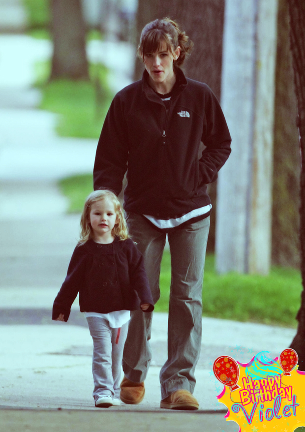 Violet Affleck