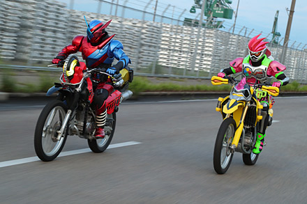 Kamen Rider Heisei Generations Final: Build & Ex-Aid with Legend Rider Kamen Rider Heisei Generations Final: Build & Ex-Aid with Legend Rider