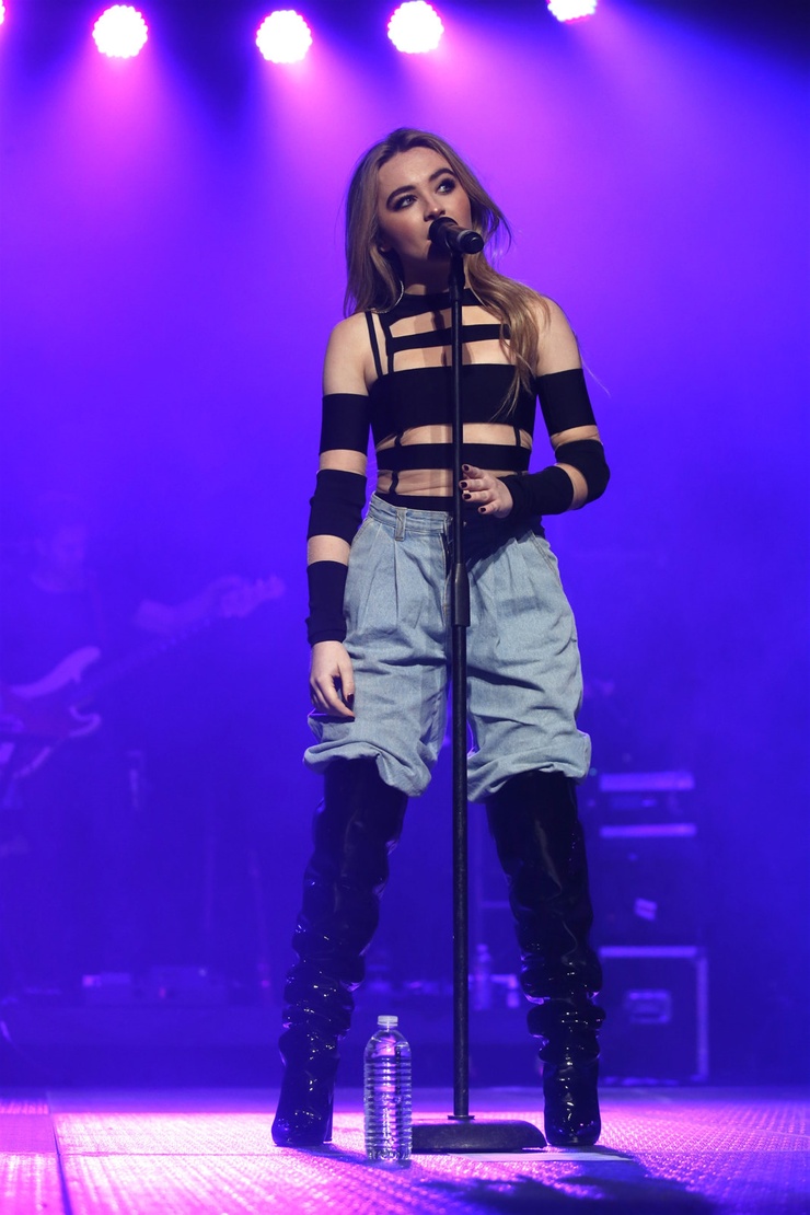 Sabrina Carpenter Sabrina Carpenter