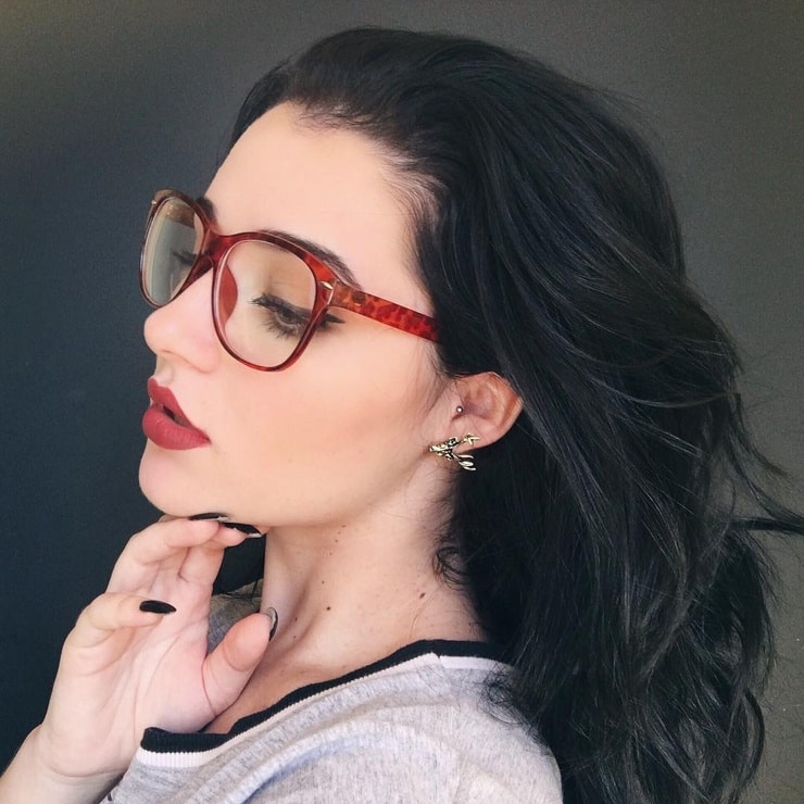 Mia Alves Mia Alves