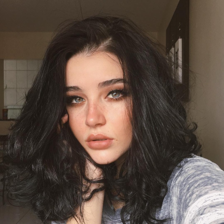 Mia Alves Mia Alves