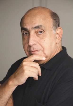 Gilbert Sinoué