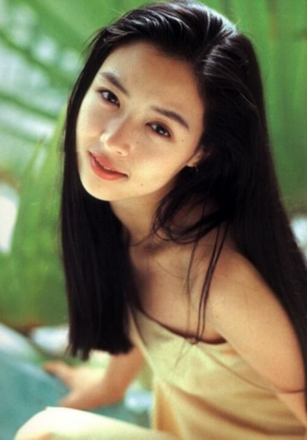 Makiko Yoshida Makiko Yoshida