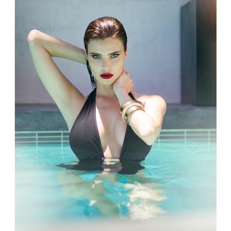 Julia Lescova Julia Lescova