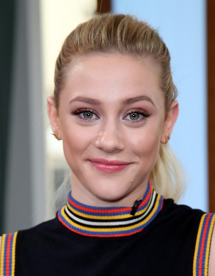 Lili Reinhart Lili Reinhart