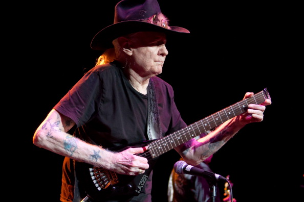 Johnny Winter Johnny Winter