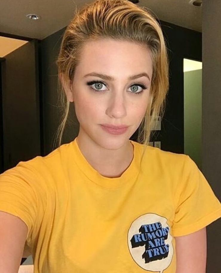 Lili Reinhart