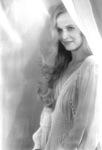 Picture of Kim Greist