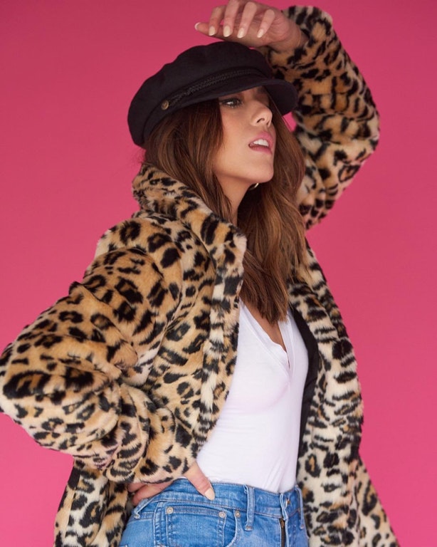 Chloe Bennet