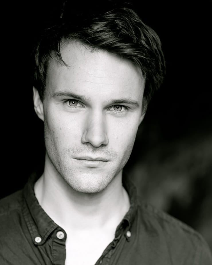 Hugh Skinner image