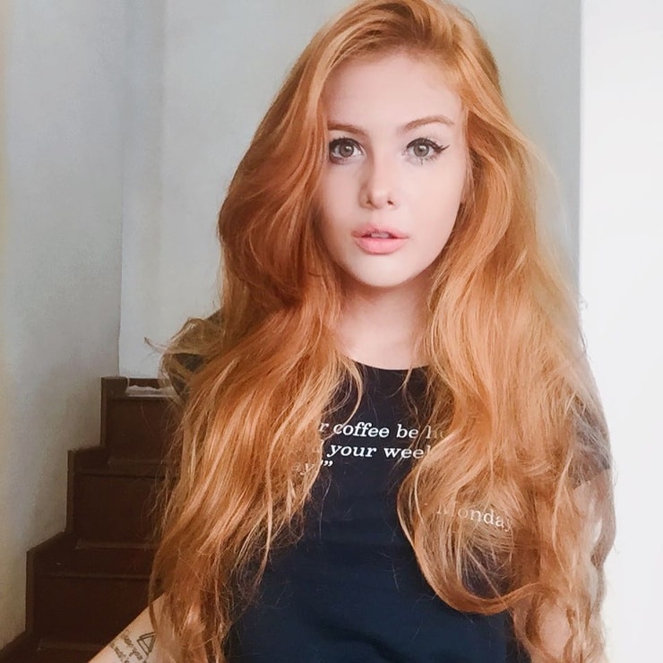 Gabriela Mazutti Arcaro Gabriela Mazutti Arcaro