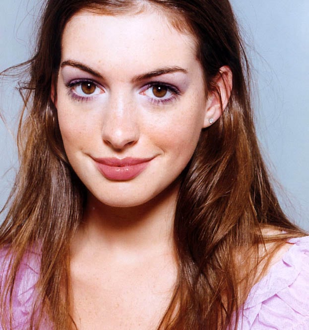 Anne Hathaway Anne Hathaway