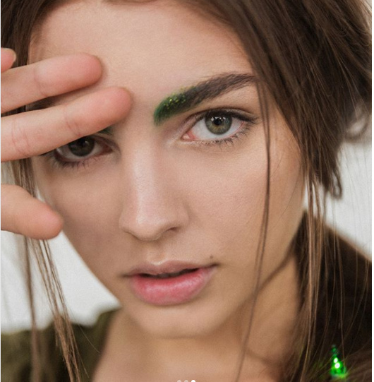 Ellie Martin Ellie Martin