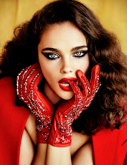 Jena Goldsack Jena Goldsack