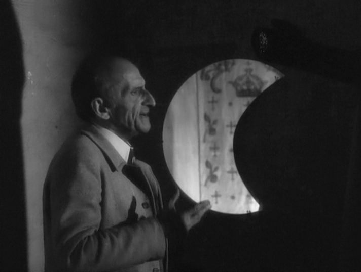The Hypothesis of the Stolen Painting