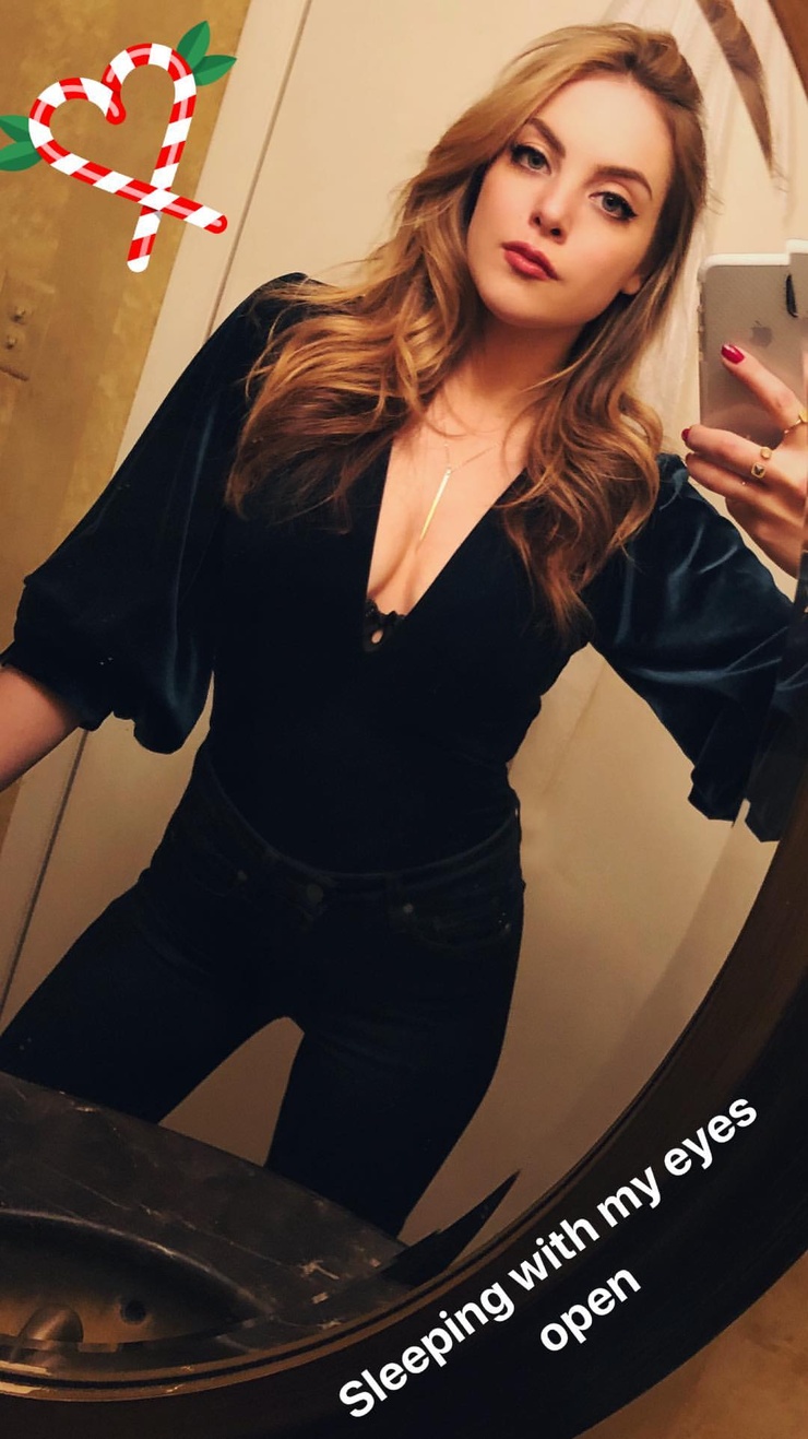 Elizabeth Gillies Elizabeth Gillies