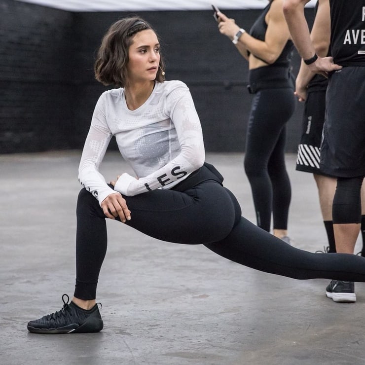 Nina Dobrev Nina Dobrev