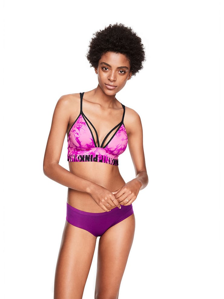 Alécia Morais Alécia Morais