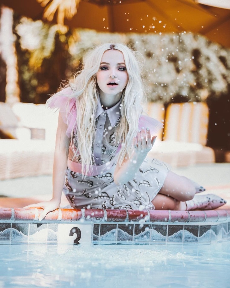 Dove Cameron