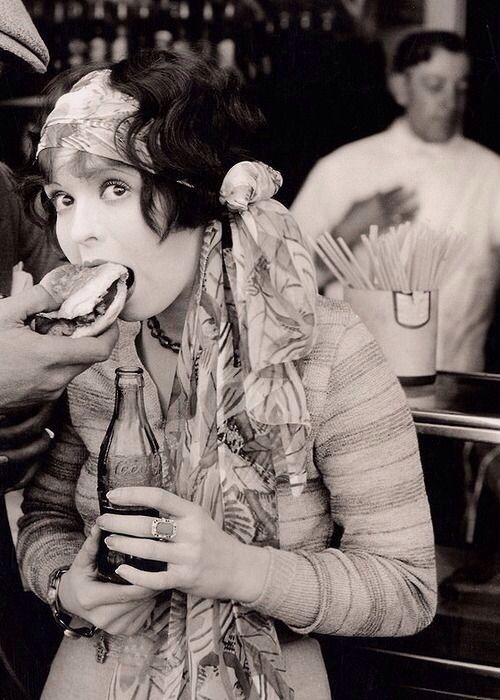Clara Bow