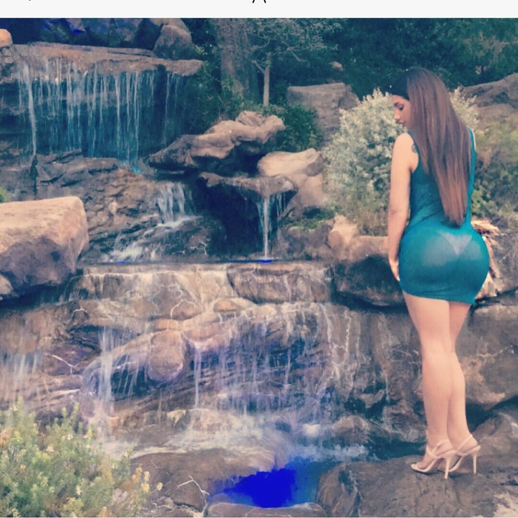 Deyana Mounira Deyana Mounira