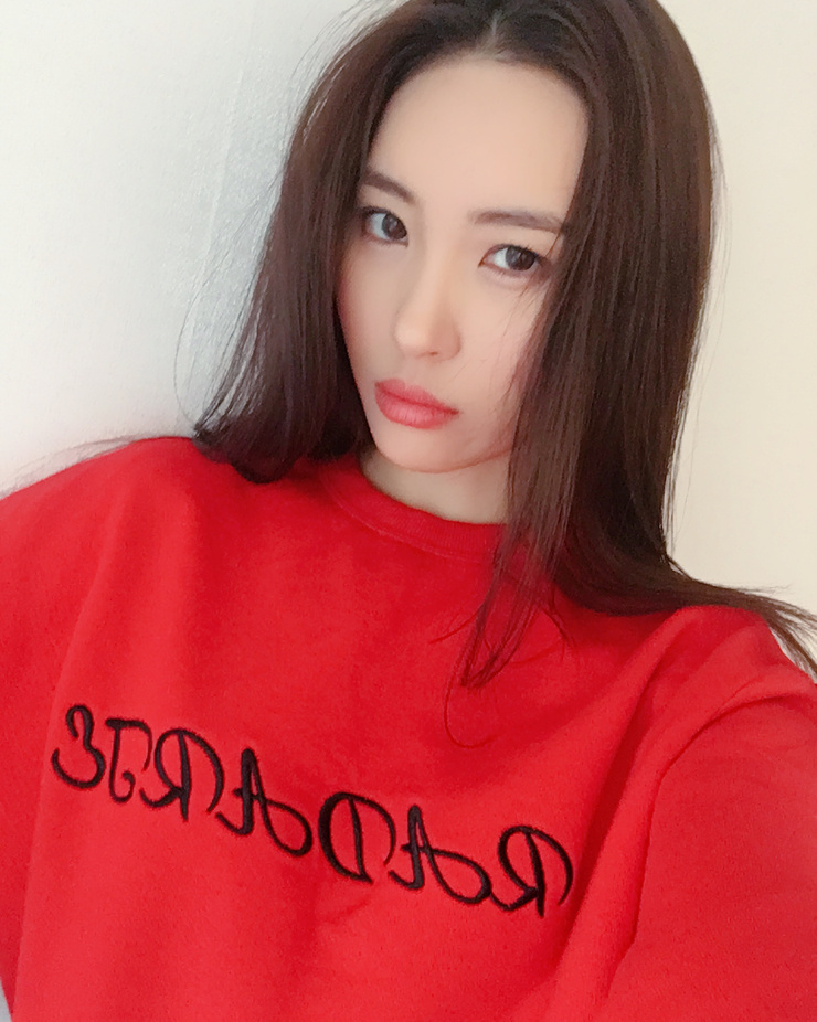 Lee Sunmi