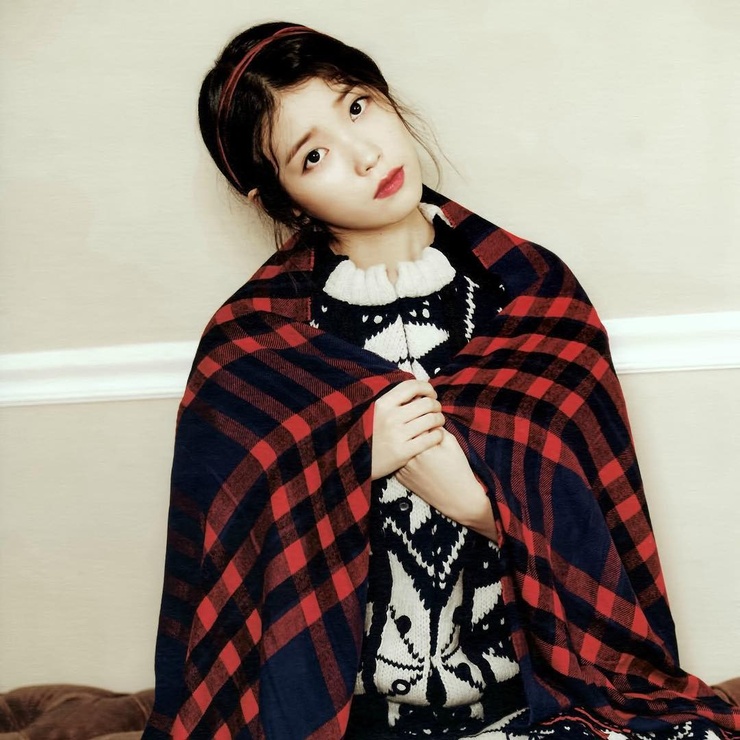 IU