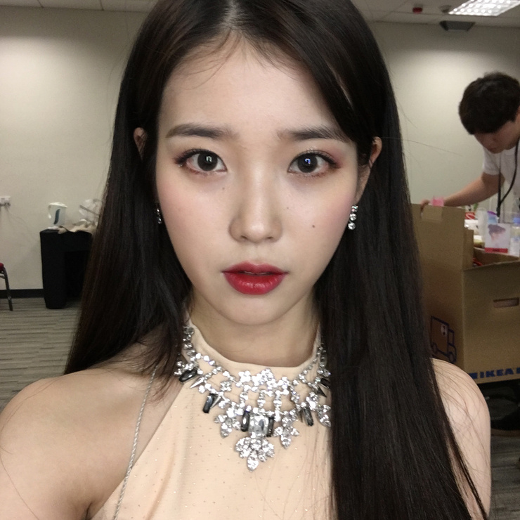 IU IU