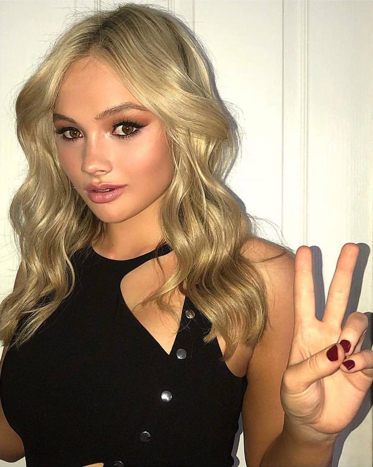 Natalie Alyn Lind Natalie Alyn Lind