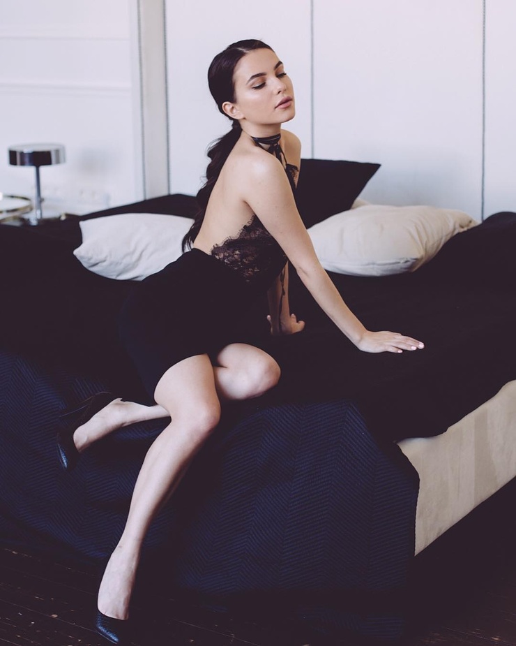 Daria Kly Daria Kly