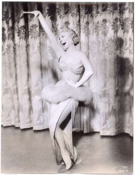 Dolores Gray
