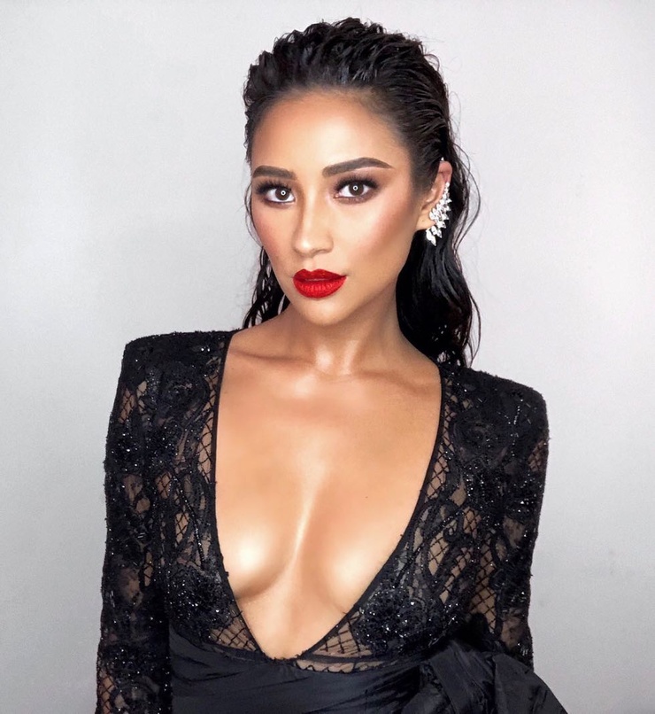 Shay Mitchell Shay Mitchell