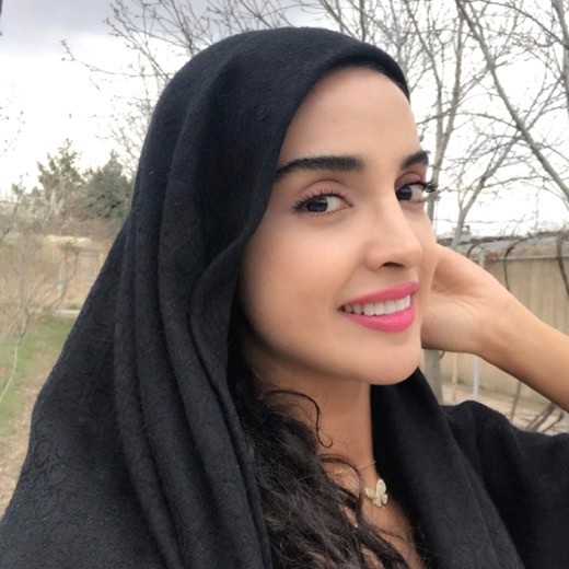 Elahe Hesari