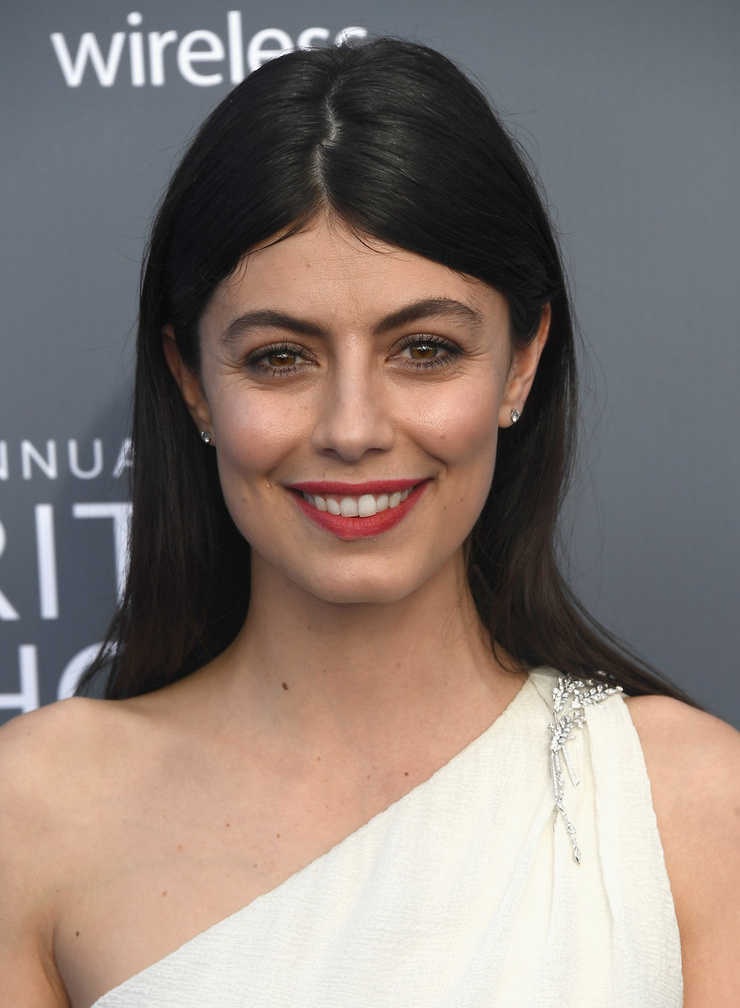 Alessandra Mastronardi Alessandra Mastronardi