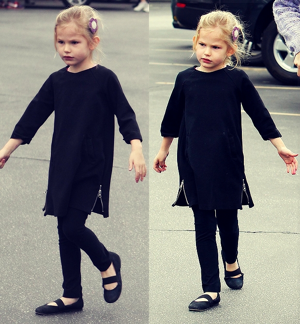 Violet Affleck